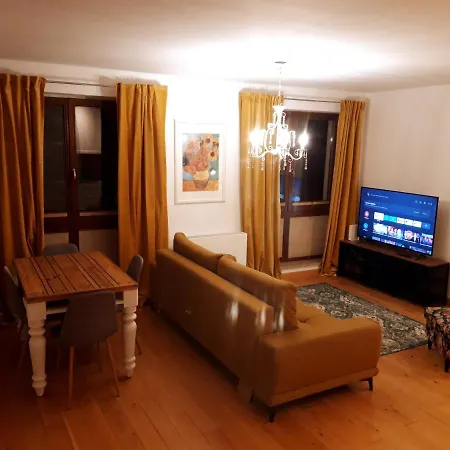 Port Praski Free Parking 바르샤바