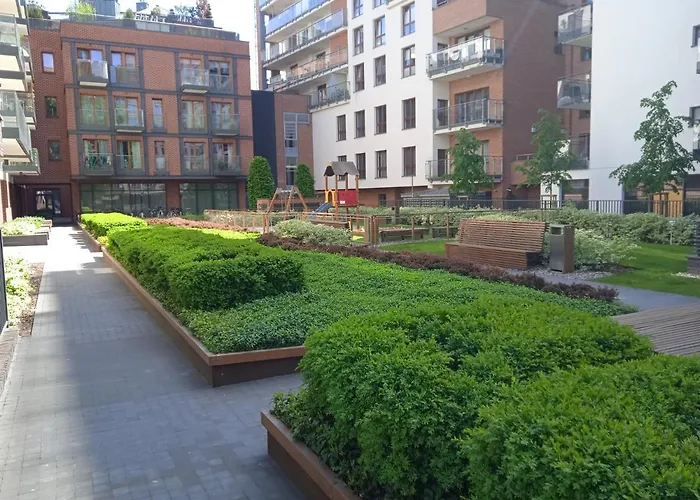 Port Praski Free Parking * وارسو