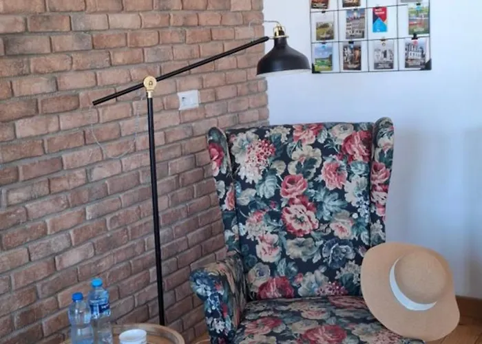 Port Praski Free Parking وارسو